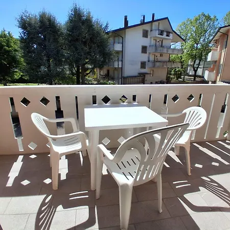 Papillon B10 Apartment